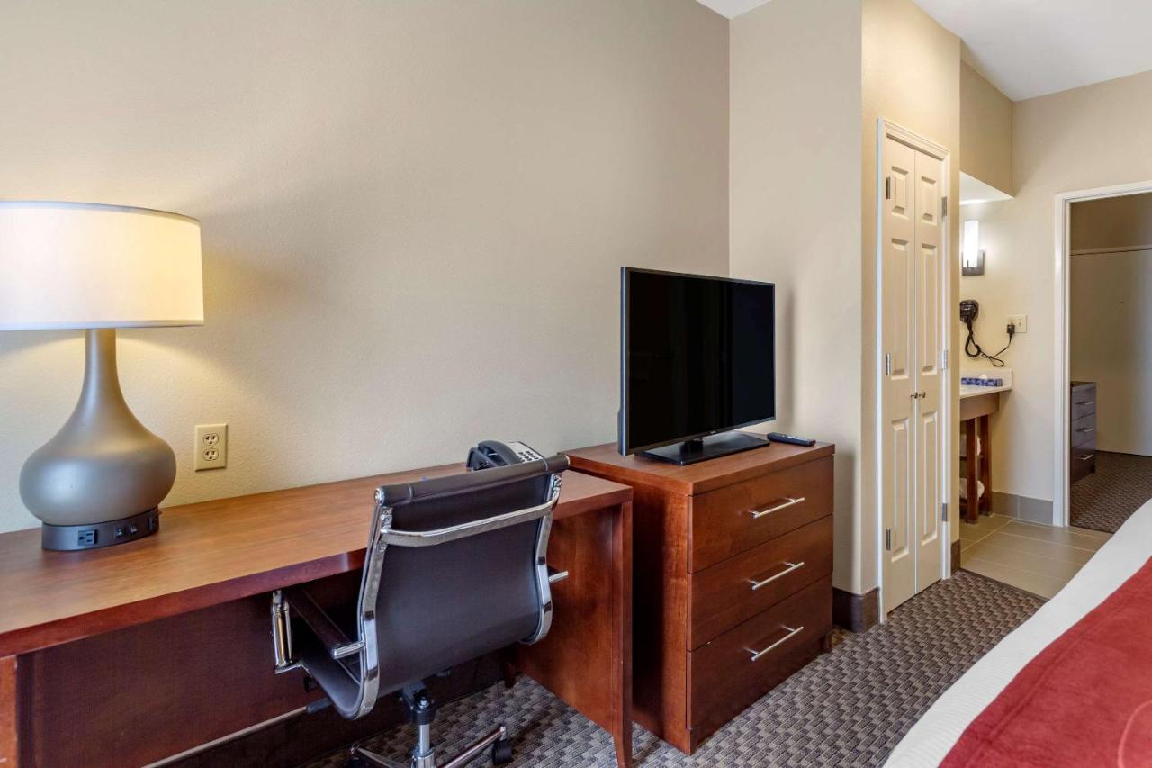 Comfort Suites Memphis Extérieur photo
